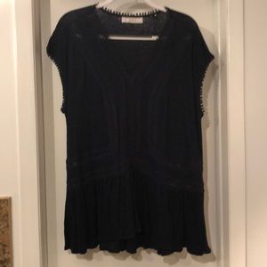 4 Airy cotton/linen blend summer tops.